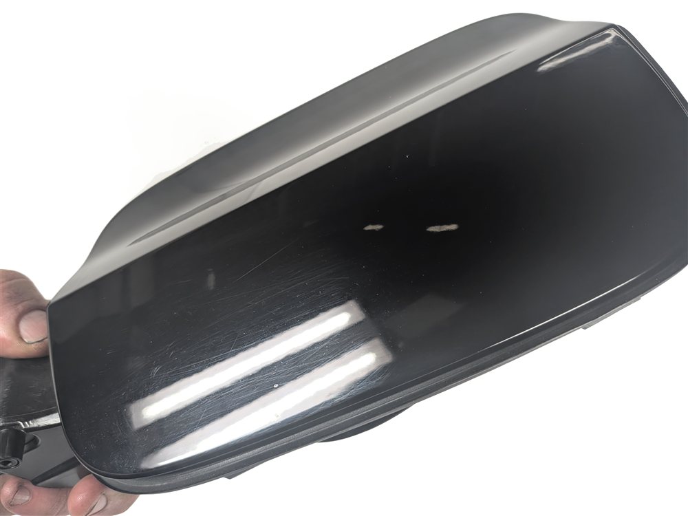 Thumbnail 9: 15-18 AUDI A3 S3 8V FUEL TANK FILLER GAS TANK DOOR FLAP COVER w/HOUSING (Black)