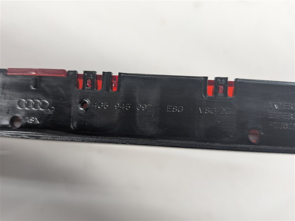 Thumbnail 4: 2015 AUDI A3 (8V) REAR UPPER CENTER HATCH THIRD 3RD BRAKE STOP LIGHT LAMP