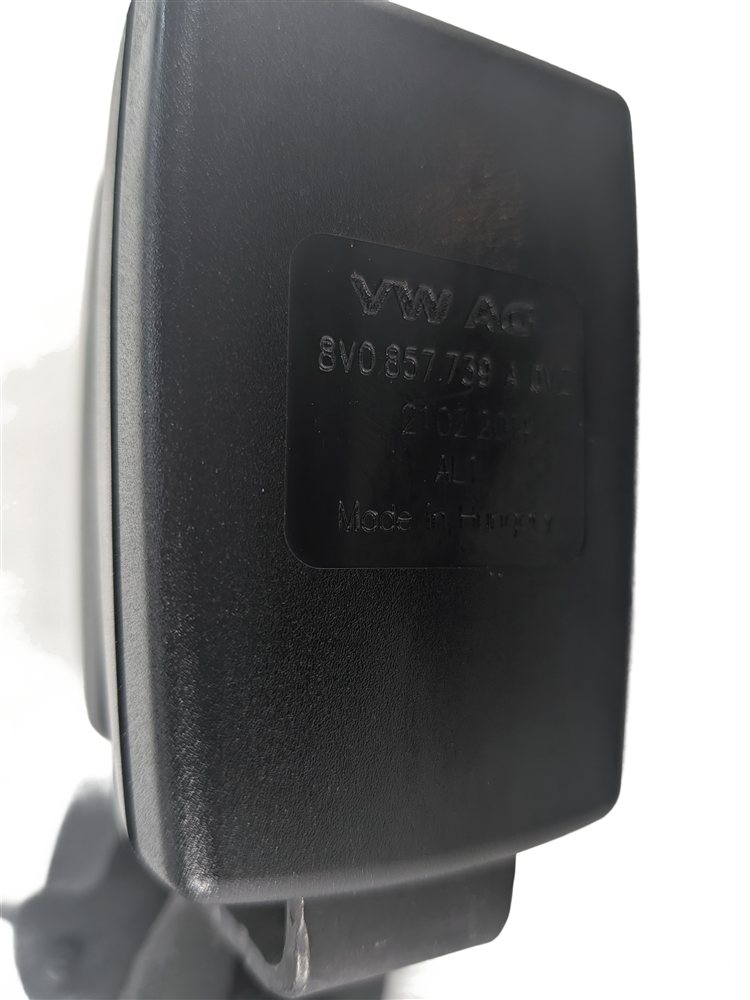 Thumbnail 3: 2015 AUDI A3 8V REAR LEFT/CENTER/RIGHT SEATBELT BUCKLE RECEIVER SET/3 (Black)