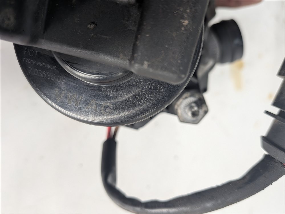 Thumbnail 4: 2015-2017 VW / AUDI A3 (8V) PASSAT 1.8T / 2.0T SECONDARY AIR INJECTION SMOG PUMP