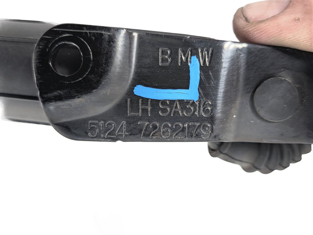 Thumbnail 6: 2011-2015 BMW X3 (F25) LEFT & RIGHT REAR TRUNK SHOCK STRUT SET 2 (ELECTRIC)