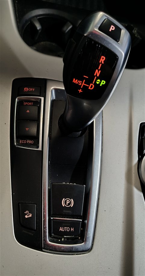 Thumbnail 2: 2011-2017 BMW 535iGT 550iGT 740i 750i X3 (F10 F01 F25) TRANSMISSION GEAR SHIFTER