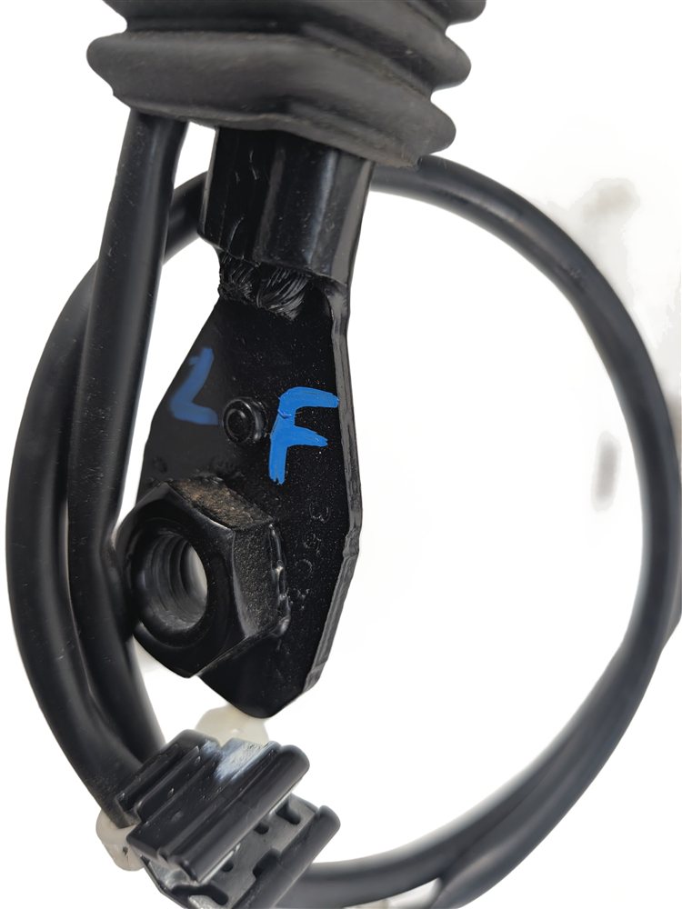 Thumbnail 4: 11-18 BMW X3 X4 (F25 F26) FRONT LEFT DRIVER or RIGHT PASSENGER SEATBELT RECEIVER