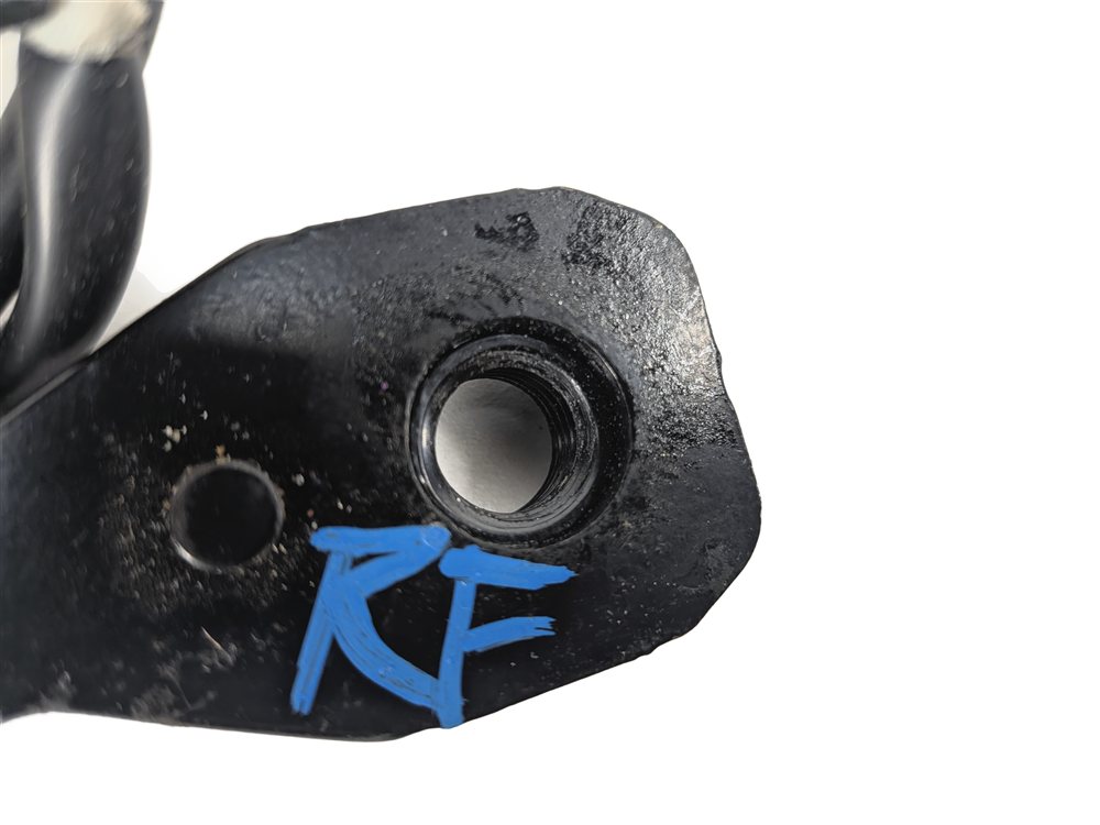 Thumbnail 3: 11-18 BMW X3 X4 (F25 F26) FRONT LEFT DRIVER or RIGHT PASSENGER SEATBELT RECEIVER