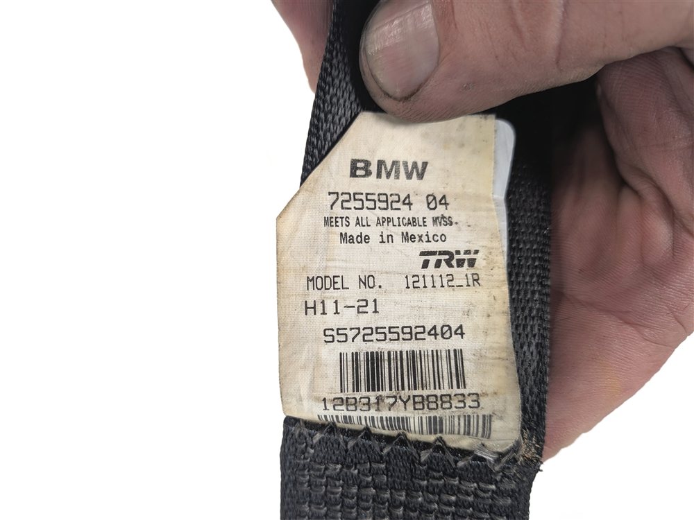 Thumbnail 7: 2013 BMW X3 F25 REAR LEFT/CENTER/RIGHT SEATBELT RETRACTOR SET/3 (Black)