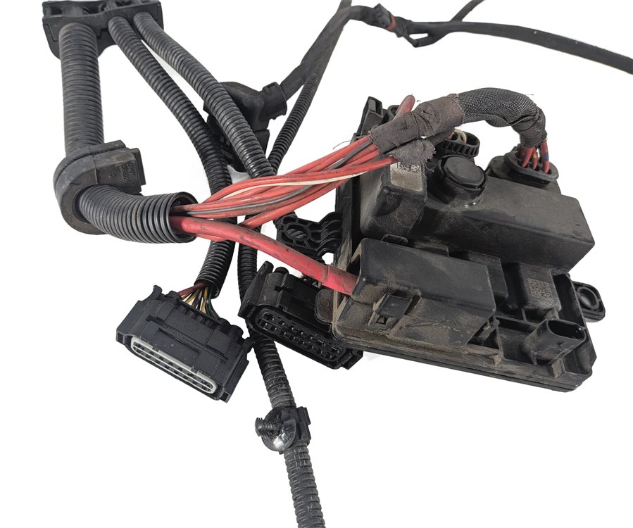 Thumbnail 3: 2013 BMW X3 (F25) 2.0L INTEGRATED POWER SUPPLY MODULE w/BATTERY CABLE