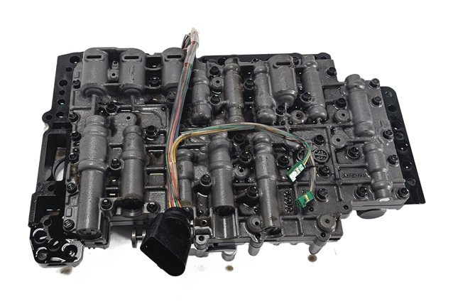 Thumbnail 2: 11-15 VW TOUAREG AUDI Q7 (4L) 8 SPEED MHN AUTOMATIC TRANSMISSION VALVE BODY
