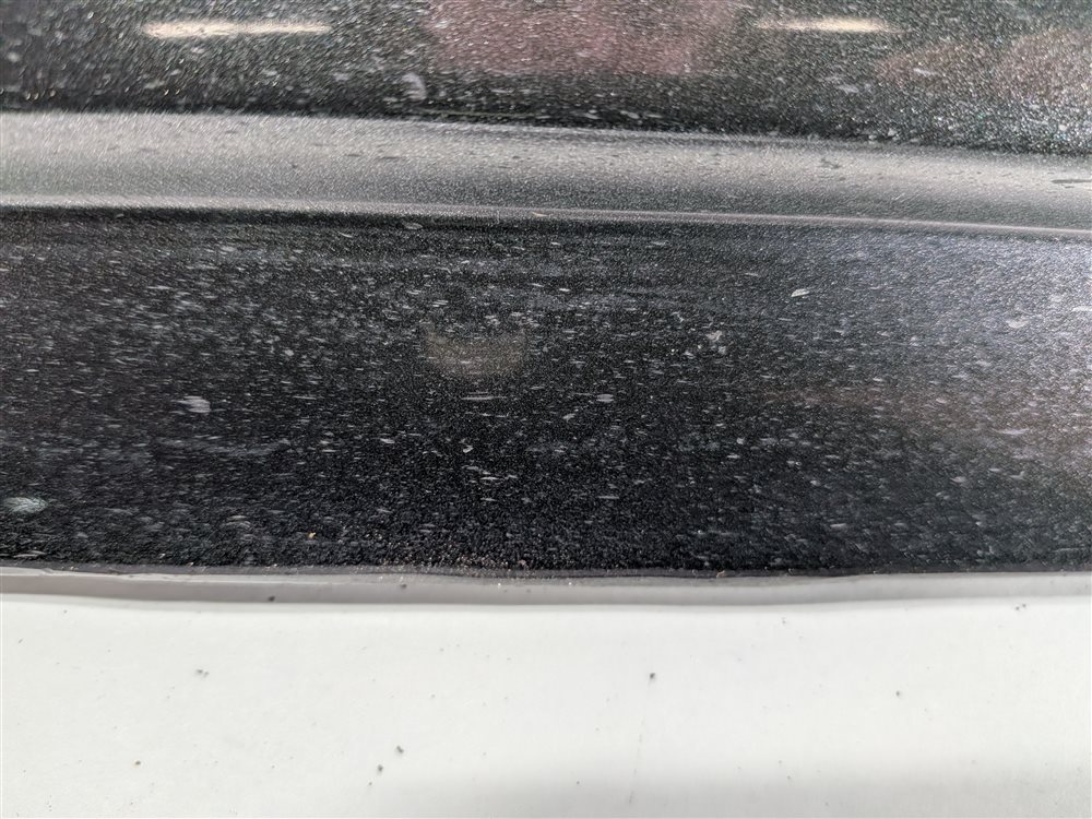 Thumbnail 3: 08-15 AUDI Q7 (4L) REAR RIGHT LOWER DOOR TRIM MOULDING w/ S LINE (Gray)