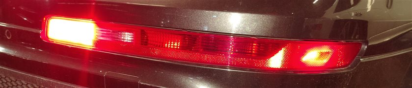 Thumbnail 2: 2007-2015 AUDI Q7 (4L) REAR RIGHT PASSENGER BUMPER LOWER TAILLIGHT LIGHT LAMP