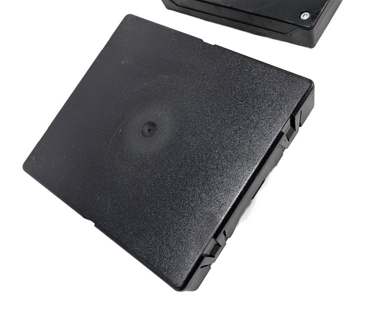 Thumbnail 4: 13-15 AUDI Q7 4L 3.0L SUPER (CTWA) SPEEDOMETER IMMOBILIZER CONTROL MODULE SET