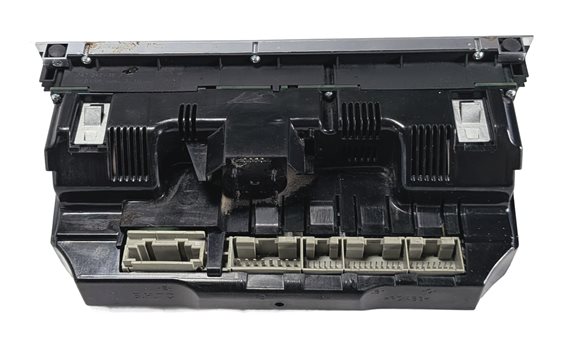 Thumbnail 4: 2013-2015 AUDI Q7 (4L) FRONT HEATER A/C TEMPERATURE CLIMATE CONTROL PANEL