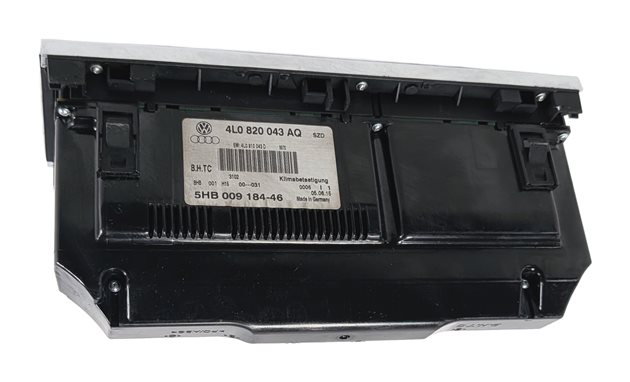 Thumbnail 6: 2013-2015 AUDI Q7 (4L) FRONT HEATER A/C TEMPERATURE CLIMATE CONTROL PANEL