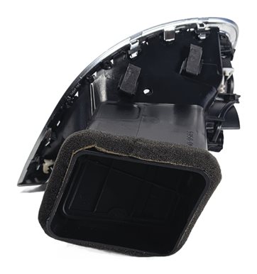 Thumbnail 3: 2013 AUDI Q7 (4L) FRONT RIGHT PASSENGER DASH HEAT AIR AC HVAC VENT (Black)