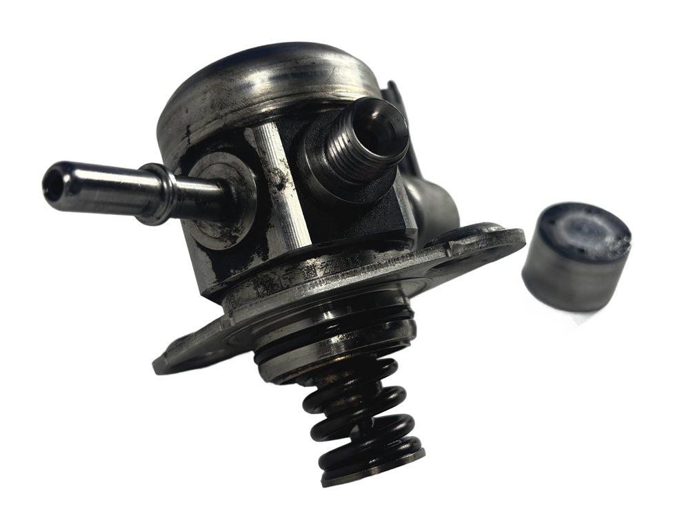 Thumbnail 4: 12-17 LR2 DISCOVERY SPORT RANGE ROVER EVOQUE (L538 L550) HIGH PRESSURE FUEL PUMP