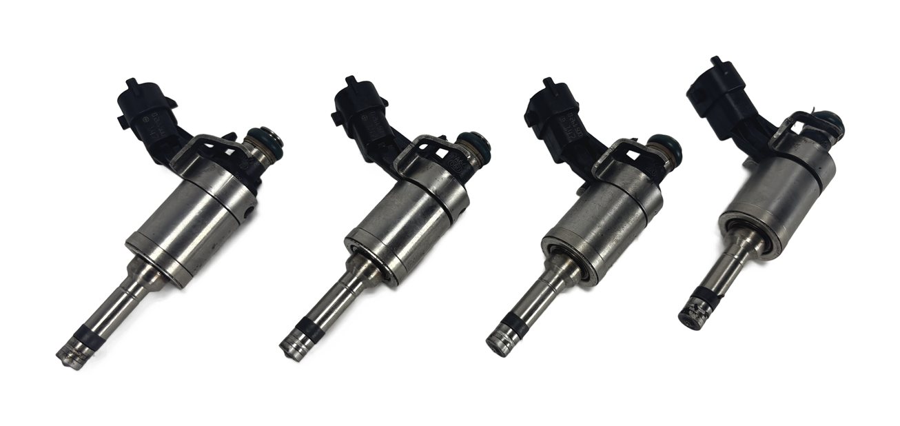 Thumbnail 2: 12-17 LR2 DISCOVERY SPORT RANGE ROVER EVOQUE (L538 L550) 2.0L FUEL INJECTOR SET