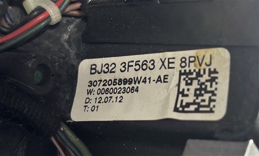 Thumbnail 10: 12-19 RANGE ROVER EVOQUE (L538) DRIVER HEATED SPORT STEERING w/ SWITCH BUTTONS