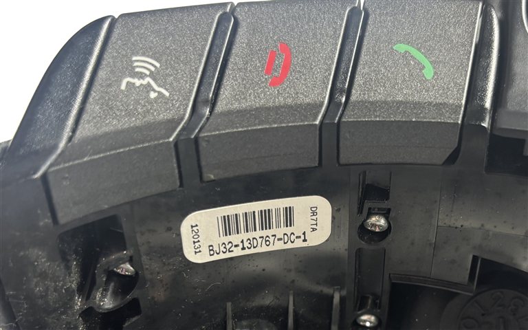 Thumbnail 12: 12-19 RANGE ROVER EVOQUE (L538) DRIVER HEATED SPORT STEERING w/ SWITCH BUTTONS