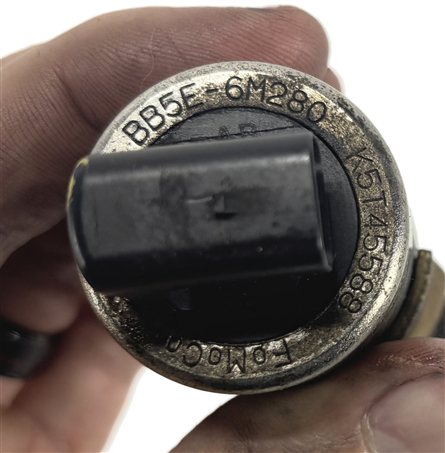 Thumbnail 9: 2012 RANGE ROVER EVOQUE L538 2.0L 204PT ENGINE VVT TIMING SOLENOID SET/2