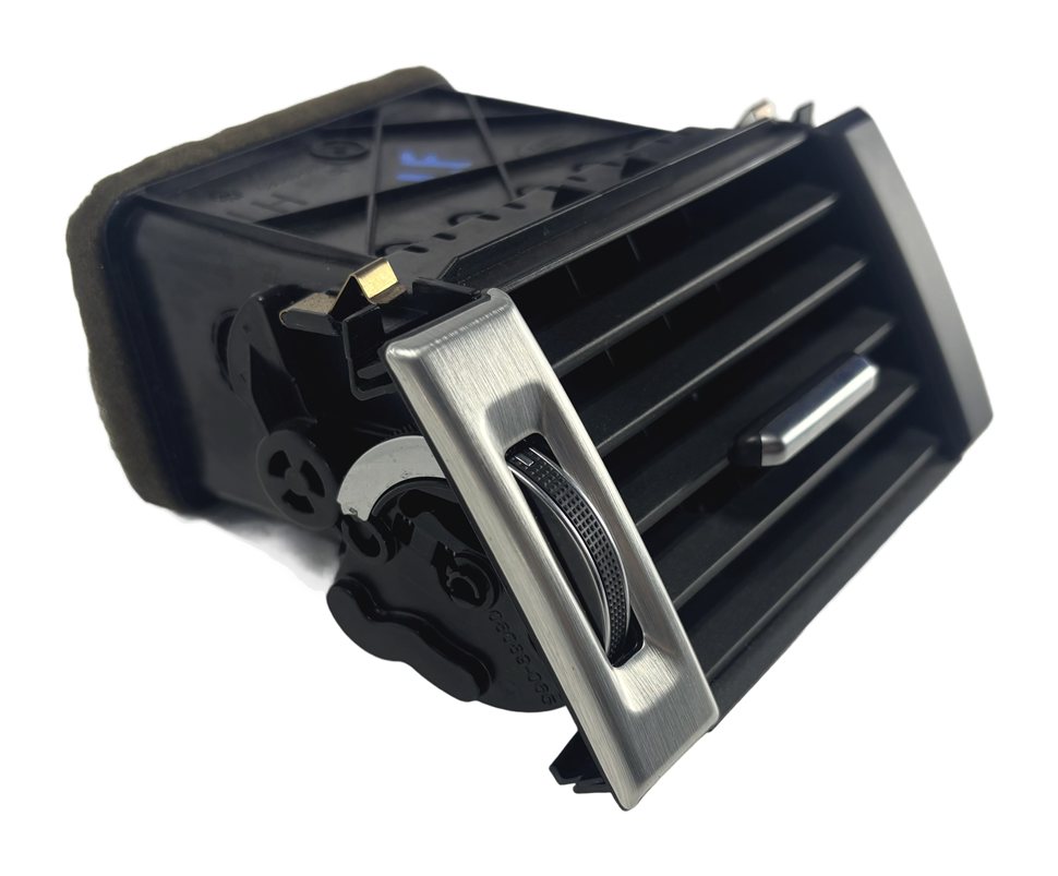 Thumbnail 4: 2012 RANGE ROVER EVOQUE L538 FRONT LEFT DRIVER DASH HEAT AIR AC VENT (Black)