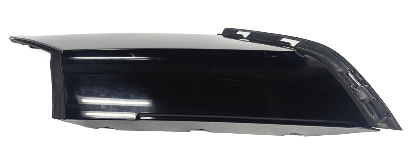 Thumbnail 3: 12 RANGE ROVER EVOQUE L538 REAR RIGHT D-PILLAR QUARTER TRIM (Black)
