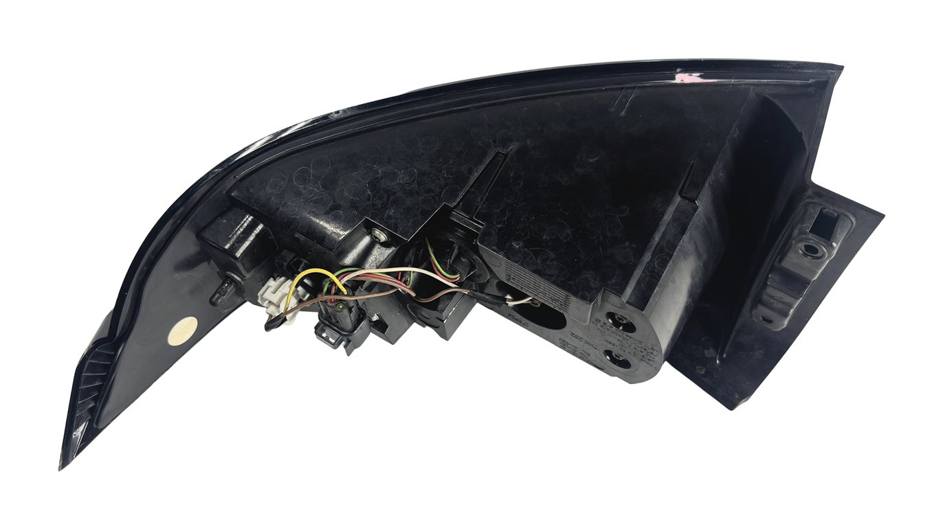 Thumbnail 9: 2012-2015 RANGE ROVER EVOQUE (L538) LEFT DRIVER TAILLIGHT BRAKE LIGHT LAMP