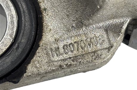 Thumbnail 8: 2012 RANGE ROVER EVOQUE L538 2.0L AUTOMATIC TRANSMISSION MOUNT SUPPORT