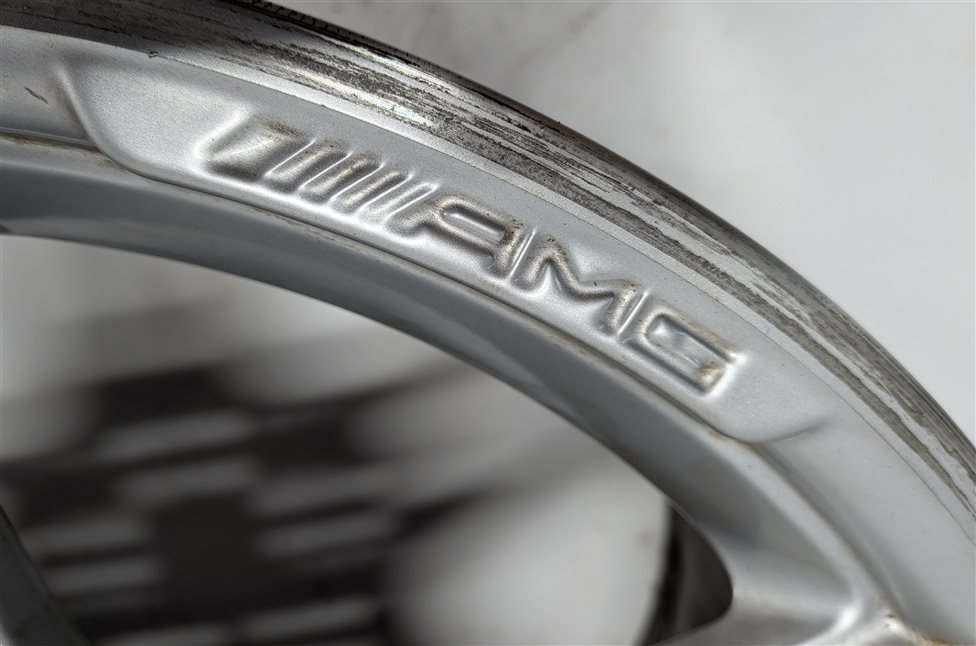 Thumbnail 4: 2011 MERCEDES E550 (W212) SEDAN REAR 18x9 10-SPOKE ALUMINUM AMG WHEEL RIM