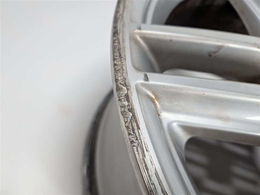 Thumbnail 5: 2011 MERCEDES E550 (W212) SEDAN REAR 18x9 10-SPOKE ALUMINUM AMG WHEEL RIM