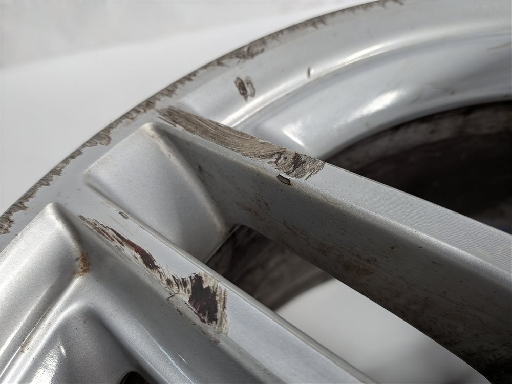 Thumbnail 6: 2011 MERCEDES E550 (W212) SEDAN REAR 18x9 10-SPOKE ALUMINUM AMG WHEEL RIM