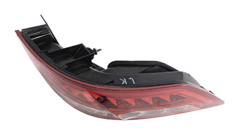 Thumbnail 4: 10-13 MERCEDES E-CLASS (W212) SEDAN LEFT DRIVER REAR TAILLIGHT BRAKE LIGHT LAMP