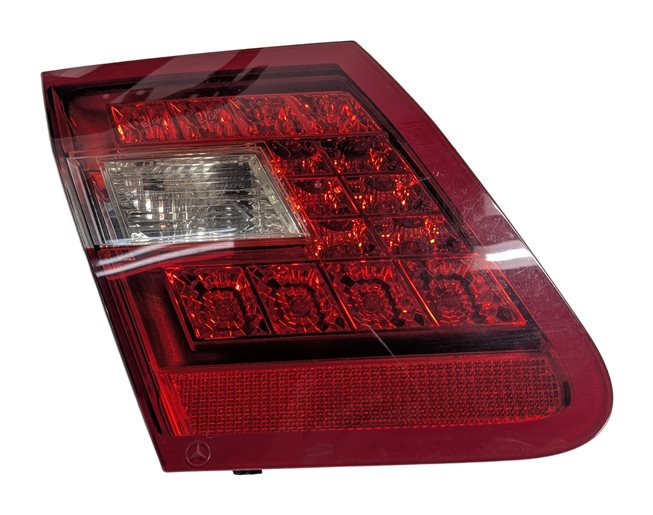 Thumbnail 3: 10-13 MERCEDES E-CLASS (W212) SEDAN LEFT REAR INNER TRUNK TAILLIGHT LIGHT LAMP