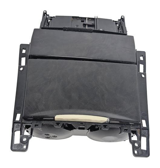 Thumbnail 3: 2011 MERCEDES E350 (W212) FRONT CENTER CONSOLE CUP HOLDER ASHTRAY ROLL TOP (Ash)