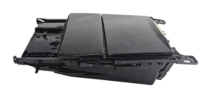 Thumbnail 6: 2011 MERCEDES E350 (W212) FRONT CENTER CONSOLE CUP HOLDER ASHTRAY ROLL TOP (Ash)