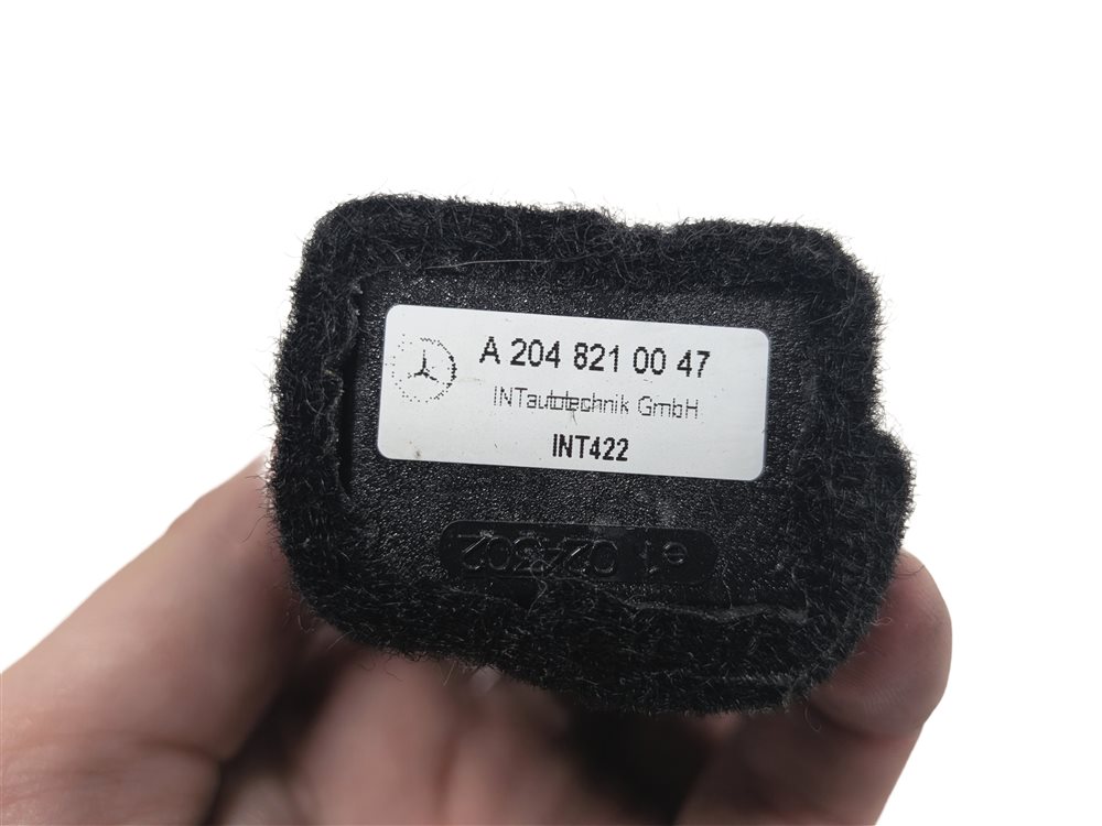 Thumbnail 6: 2011 MERCEDES E350 (W212) ILLUMINATED DOOR SILL PANEL RELAY CONTROL MODULE