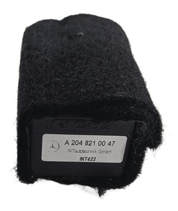 Thumbnail 4: 2011 MERCEDES E350 (W212) ILLUMINATED DOOR SILL PANEL RELAY CONTROL MODULE