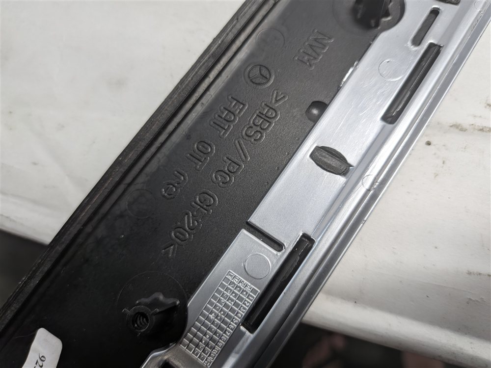 Thumbnail 12: 2011 MERCEDES E350 (W212) INTERIOR DOOR DASH CENTER CONSOLE TRIM SET (Ash)