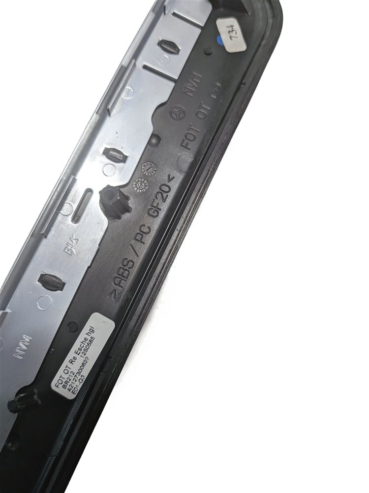 Thumbnail 8: 2011 MERCEDES E350 (W212) INTERIOR DOOR DASH CENTER CONSOLE TRIM SET (Ash)