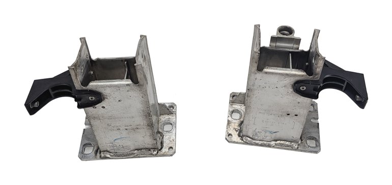 Thumbnail 2: 09-17 AUDI Q5 SQ5 B8 8R FRONT LEFT/RIGHT BUMPER REINFORCEMENT BAR BRACKET SET/2