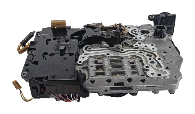 14-17 AUDI SQ5 (B8 8R) 8-spd DCT DUAL CLUTCH TRANSMISSION VALVE BODY w/ TCU TCM