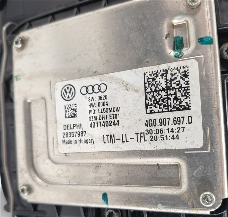 Thumbnail 8: 2013-2017 AUDI Q5 SQ5 (B8 8R) RIGHT PASSENGER XENON HID HEADLIGHT LAMP (NON AFS)