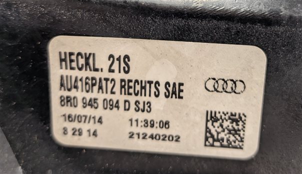 Thumbnail 6: 2013-2017 AUDI Q5 SQ5 (8R) REAR RIGHT LED LIFTGATE INNER TAIL LIGHT