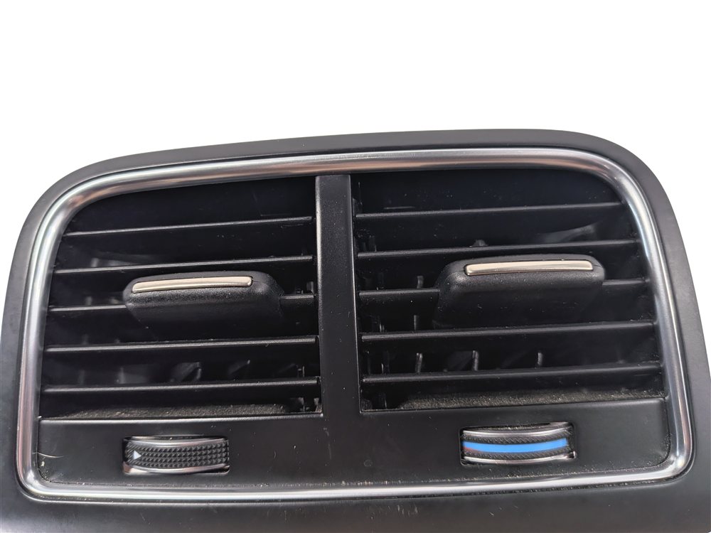 Thumbnail 8: 2015 AUDI SQ5 (B8 8R) REAR CENTER CONSOLE HEAT AIR AC VENT (Black)