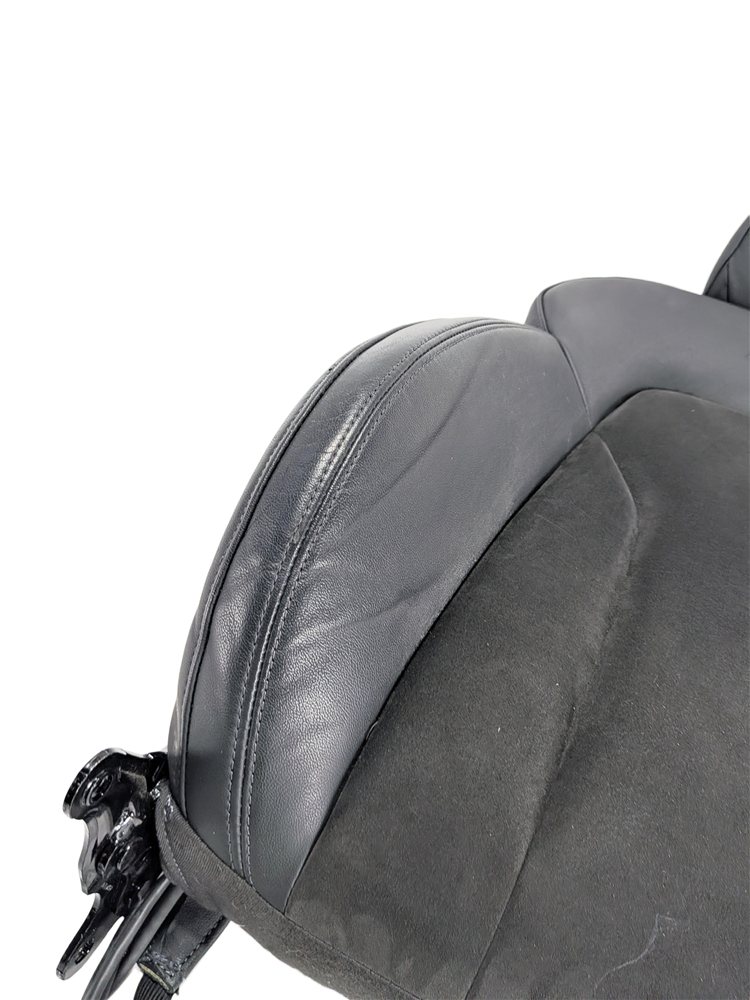 Thumbnail 3: 2015 AUDI SQ5 (8R) FRONT RIGHT PASSENGER UPPER SEAT BACK CUSHION HEATED (Black)