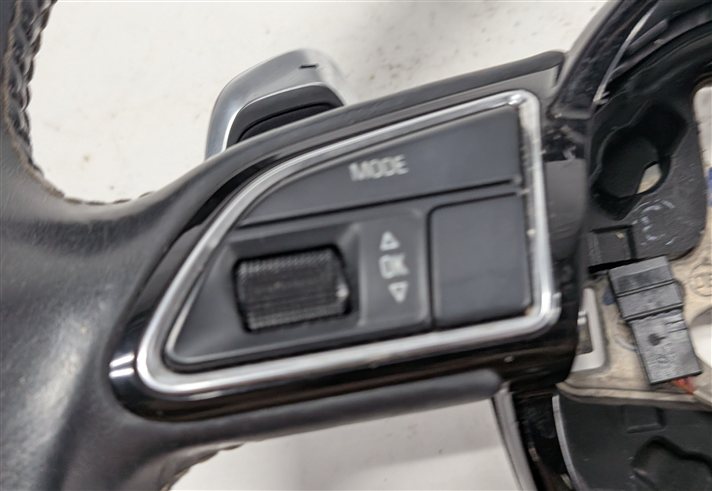 Thumbnail 7: 13-17 AUDI Q5 SQ5 A4 A5 SPORT STEERING WHEEL FLAT BOTTOM w/PADDLES (Black)