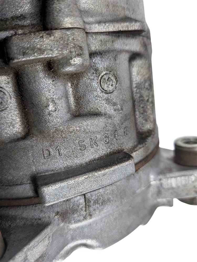 Thumbnail 6: 2013-2018 BMW X3 X4 (F25 F26) 28dX / 28iX - 2.0L ENGINE A/C COMPRESSOR PUMP