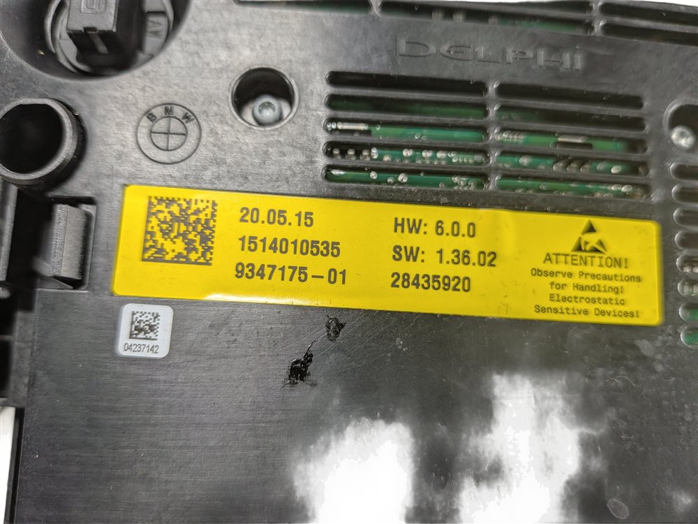 Thumbnail 5: 2015-2017 BMW X3 (F25) FRONT OVERHEAD ROOF DOME COURTESY MAP LIGHT (Gray)