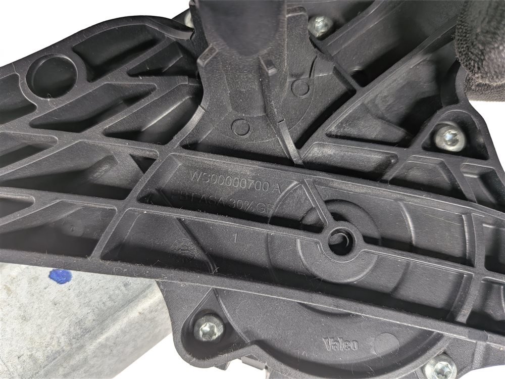 Thumbnail 7: 2011-2017 BMW X3 (F25) REAR HATCH TRUNK LIFTGATE WINDOW WIPER MOTOR