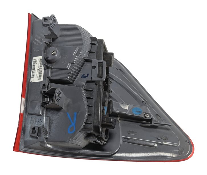 Thumbnail 5: 2011-2017 BMW X3 (F25) REAR RIGHT PASSENGER OUTER TAILLIGHT BRAKE LIGHT LAMP