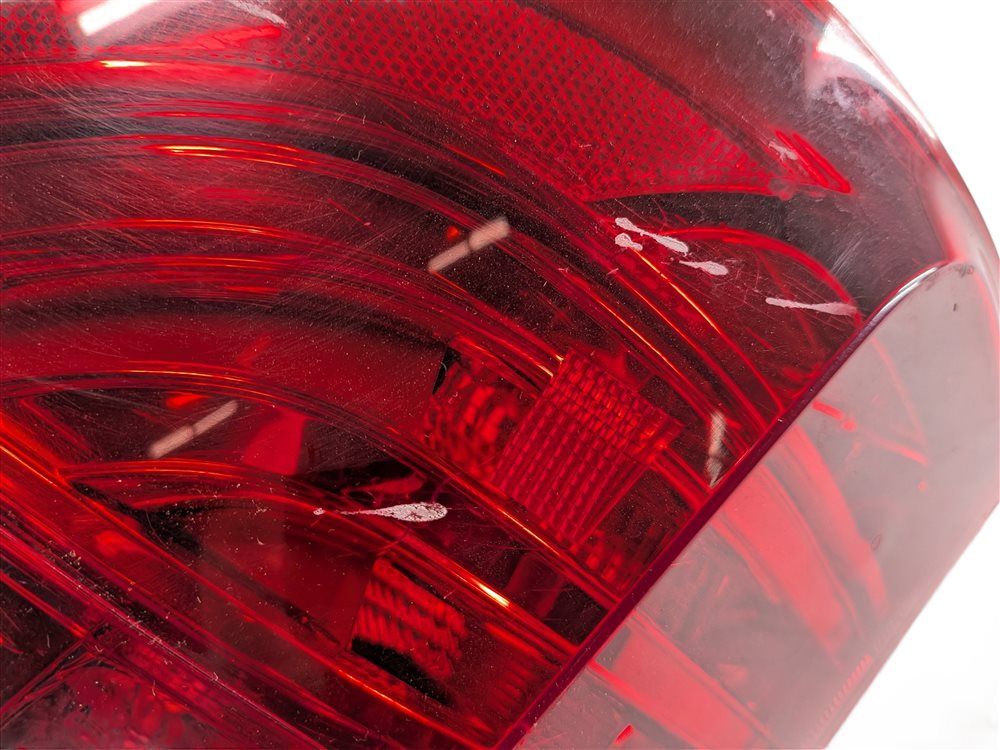 Thumbnail 9: 2011-2017 BMW X3 (F25) REAR RIGHT PASSENGER OUTER TAILLIGHT BRAKE LIGHT LAMP