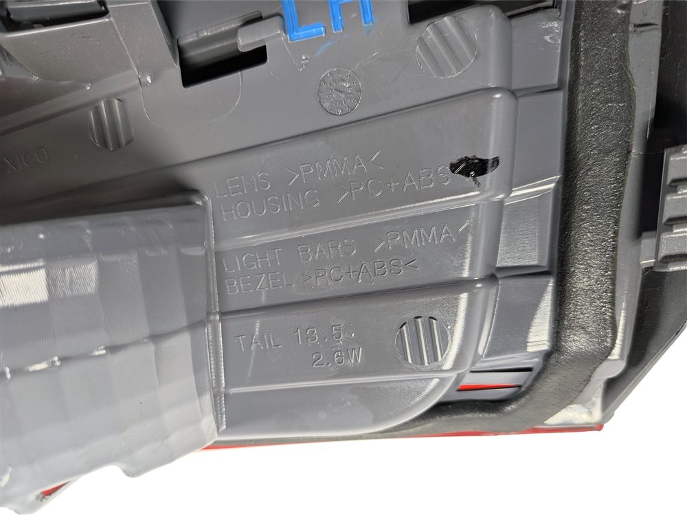 Thumbnail 7: 11-17 BMW X3 (F25) REAR LEFT DRIVER INNER TRUNK HATCH GATE TAILLIGHT LIGHT LAMP